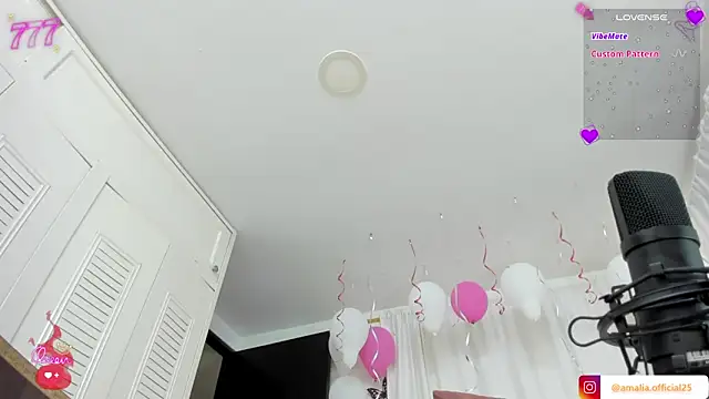 sweet amalia4 online show from February 24, 2026, 6:06 pm