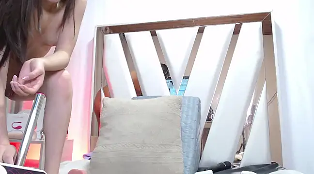 Snapshot of dafne_queenn chatting on March 6, 2025, 3:45 pm dafne queenn online show from March 6, 2025, 3:45 pm