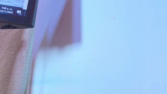 Snapshot of dafne_queenn chatting on November 13, 2025, 12:48 pm dafne queenn online show from November 13, 2025, 12:48 pm