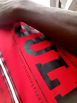 Snapshot of DalianHR33 chatting on February 27, 2025, 7:58 pm DalianHR33 online show from February 27, 2025, 7:58 pm