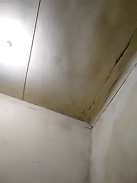 zipeqengeshe21 online show from March 19, 2025, 12:59 am