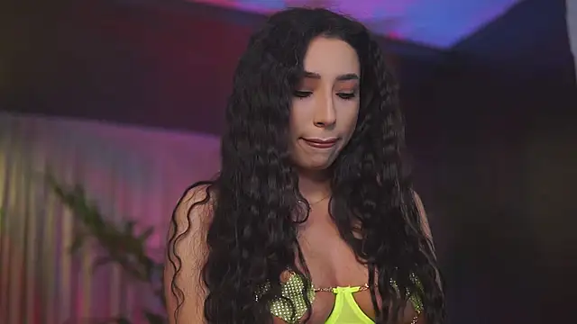 Snapshot of GinaValentinna chatting on January 12, 2026, 7:52 pm GinaValentinna online show from January 12, 2026, 7:52 pm