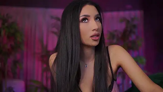 Snapshot of GinaValentinna chatting on February 21, 2026, 7:59 pm GinaValentinna online show from February 21, 2026, 7:59 pm