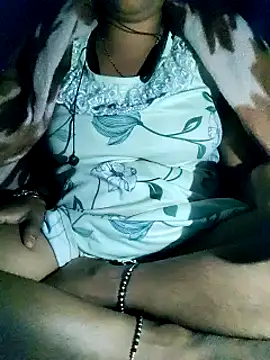 lovelyruhi online show from December 1, 2024, 5:57 pm