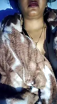 lovelyruhi online show from December 27, 2024, 7:35 pm