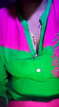 lovelyruhi online show from January 12, 2025, 6:16 pm