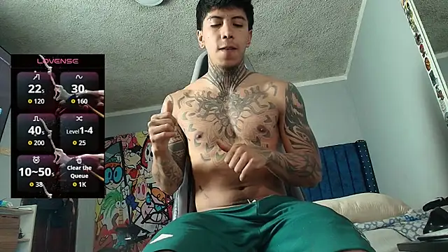Nickhot0609 online show from May 7, 2026, 10:42 am