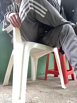 Jestebanano online show from September 30, 2025, 1:27 pm