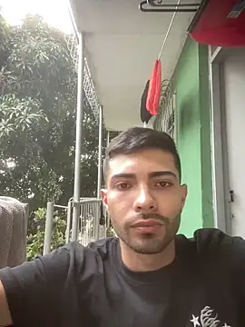 Jestebanano online show from April 9, 2026, 6:24 pm