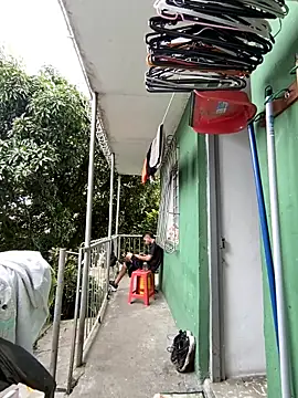 Jestebanano online show from May 12, 2026, 2:47 pm