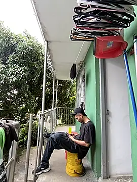 Jestebanano online show from May 21, 2026, 4:58 pm