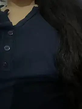 Snapshot of Lina-lolo chatting on December 28, 2024, 8:47 pm Lina-lolo online show from December 28, 2024, 8:47 pm