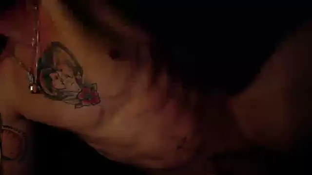 Snapshot of Slammyboy chatting on November 19, 2025, 11:32 am Slammyboy online show from November 19, 2025, 11:32 am