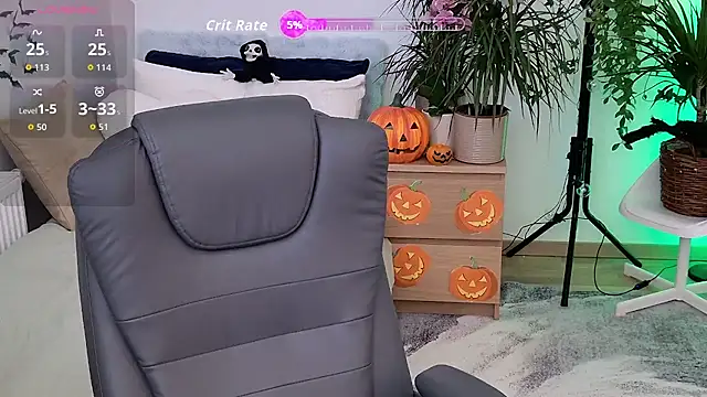 Sophie Enzo online show from October 30, 2025, 10:10 pm