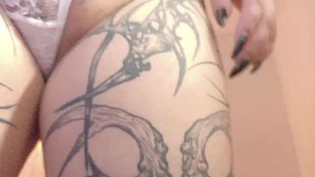 Yuriko May online show from March 20, 2026, 9:25 am