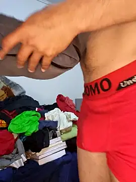 coqueto1210 online show from October 12, 2025, 5:01 pm