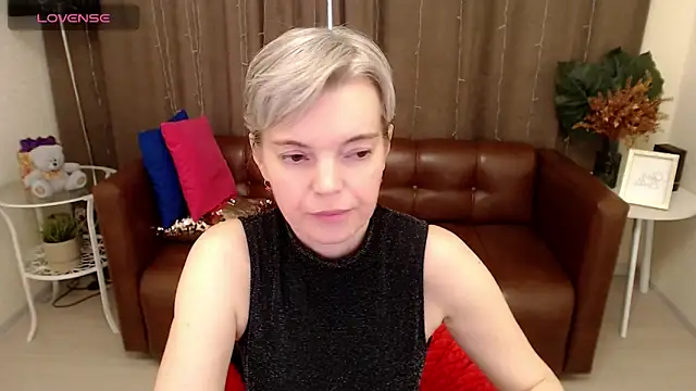 Cutie Erikaa1 online show from March 23, 2025, 8:59 am