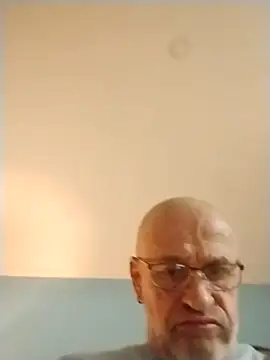 geilerschwanz64 online show from November 4, 2025, 10:47 am