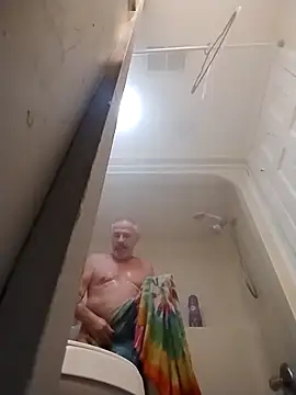 geilerschwanz64 online show from December 19, 2025, 2:07 am