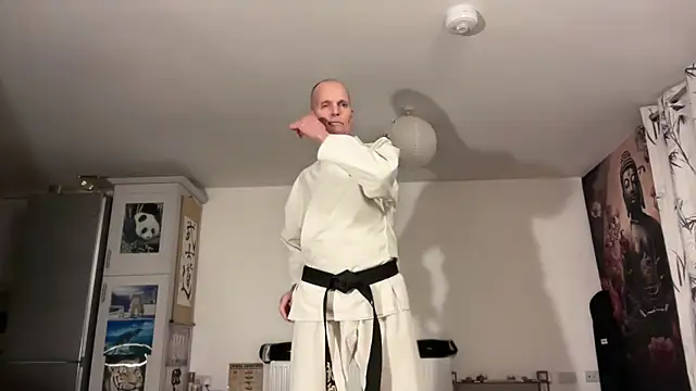 Snapshot of TowaFreespirit chatting on March 8, 2026, 1:03 am TowaFreespirit online show from March 8, 2026, 1:03 am