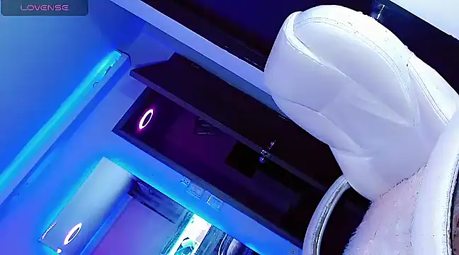 Hallyhott online show from December 18, 2024, 9:14 am