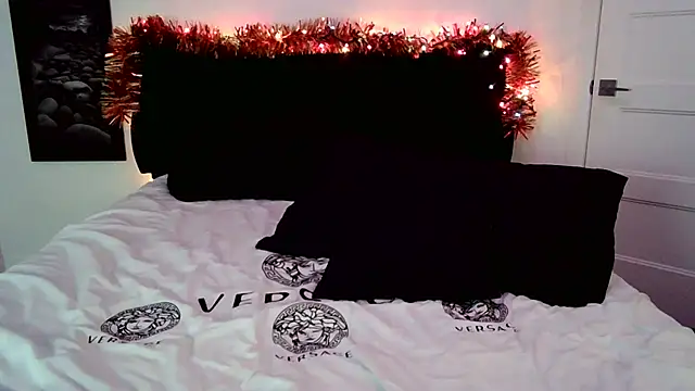 Snapshot of RubyLaStar chatting on December 29, 2024, 8:58 pm RubyLaStar online show from December 29, 2024, 8:58 pm