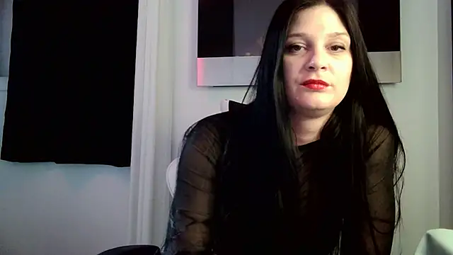 Snapshot of RubyLaStar chatting on January 15, 2025, 11:08 pm RubyLaStar online show from January 15, 2025, 11:08 pm