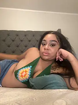 Snapshot of camiliaskye chatting on December 5, 2025, 6:55 am camiliaskye online show from December 5, 2025, 6:55 am