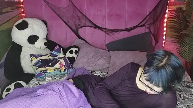 Baby lunatic online show from December 6, 2024, 8:18 pm