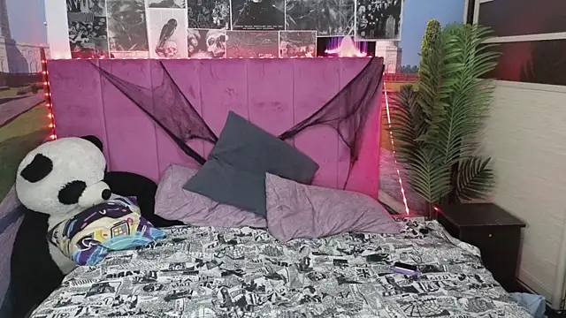 Baby lunatic online show from December 10, 2024, 9:33 pm