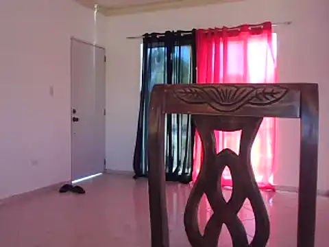 Snapshot of adele-33 chatting on February 24, 2025, 2:04 pm adele-33 online show from February 24, 2025, 2:04 pm