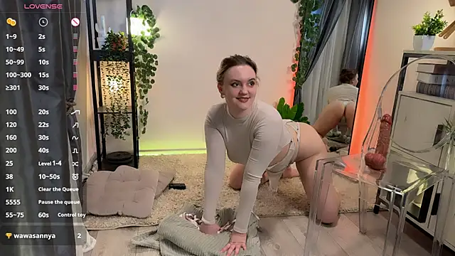 Lella Ryann  online show from February 1, 2025, 9:40 pm