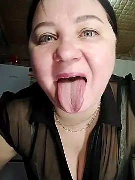 Holly-69 online show from February 13, 2026, 7:59 am