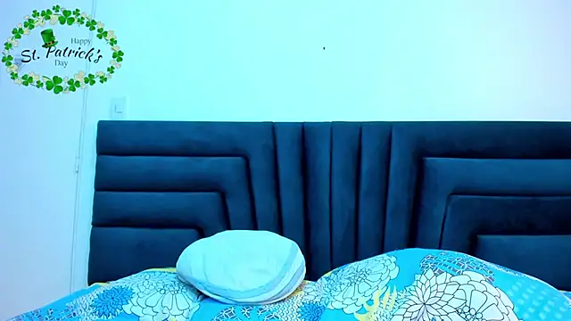 Snapshot of LisaWhite_ chatting on March 18, 2025, 12:16 am LisaWhite online show from March 18, 2025, 12:16 am