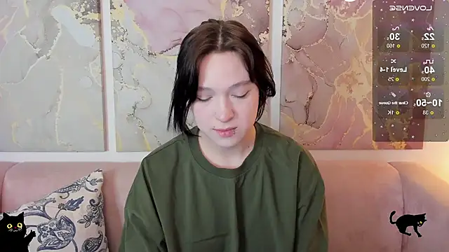 fiamoory online show from May 14, 2026, 1:23 am