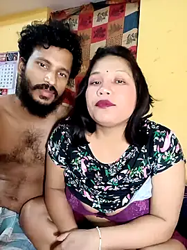 Snapshot of Radhikadavi879 chatting on January 30, 2025, 4:02 pm Radhikadavi879 online show from January 30, 2025, 4:02 pm