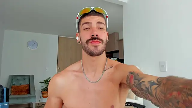 Guyinthemountain online show from December 27, 2024, 3:26 pm