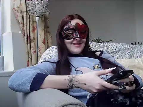 LexiSnowUK online show from March 13, 2026, 10:55 am