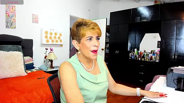 Angelina Stone 65 online show from July 21, 2026, 11:29 pm