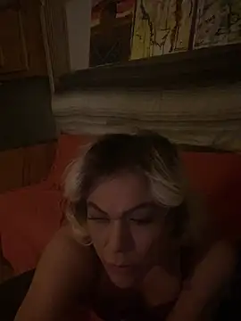 HoneyBdaQueen online show from December 6, 2024, 10:16 am