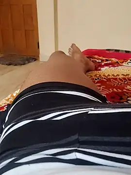 Snapshot of MrNick74 chatting on February 14, 2026, 8:44 am MrNick74 online show from February 14, 2026, 8:44 am