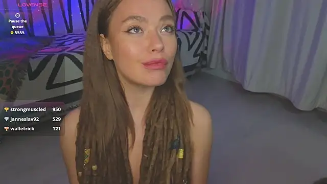 Snapshot of KellyFouler chatting on April 18, 2026, 7:07 pm KellyFouler online show from April 18, 2026, 7:07 pm