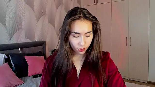 Bambiii bby online show from December 15, 2025, 4:06 am