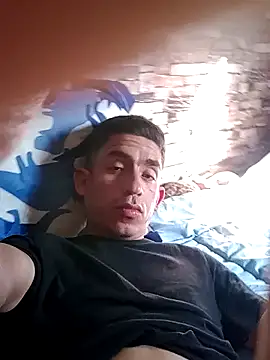 Snapshot of 31robelo chatting on December 12, 2024, 10:20 pm 31robelo online show from December 12, 2024, 10:20 pm