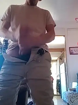 Snapshot of 31robelo chatting on October 11, 2025, 9:35 pm 31robelo online show from October 11, 2025, 9:35 pm