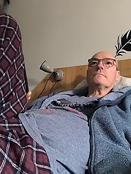 bogland33 online show from September 11, 2025, 10:15 am