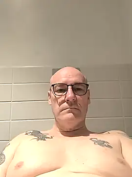 bogland33 online show from March 9, 2026, 3:05 pm