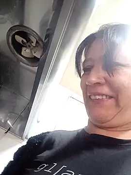 Snapshot of carolina_linarez69 chatting on October 27, 2025, 6:45 pm carolina linarez69 online show from October 27, 2025, 6:45 pm