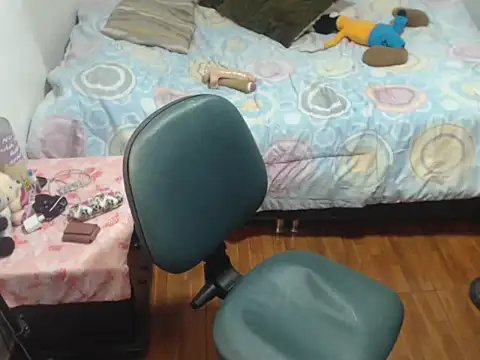 Snapshot of carolina_linarez69 chatting on November 6, 2025, 11:37 pm carolina linarez69 online show from November 6, 2025, 11:37 pm