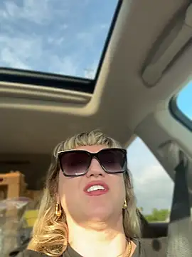 Babette xox online show from June 2, 2026, 12:01 am